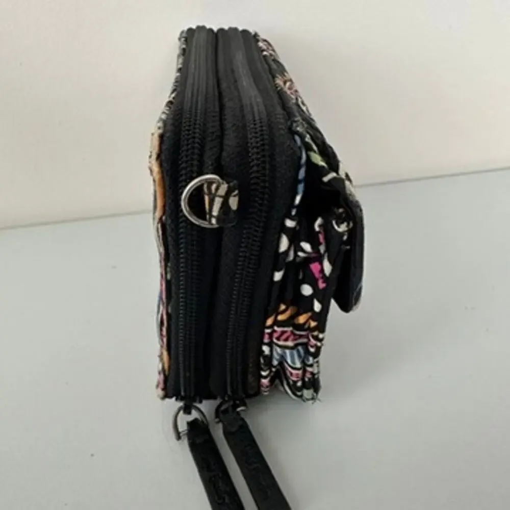 Vera Bradley Bandana Swirl All In One Crossbody Wristlet Wallet No Straps & Wear - Picture 2 of 11